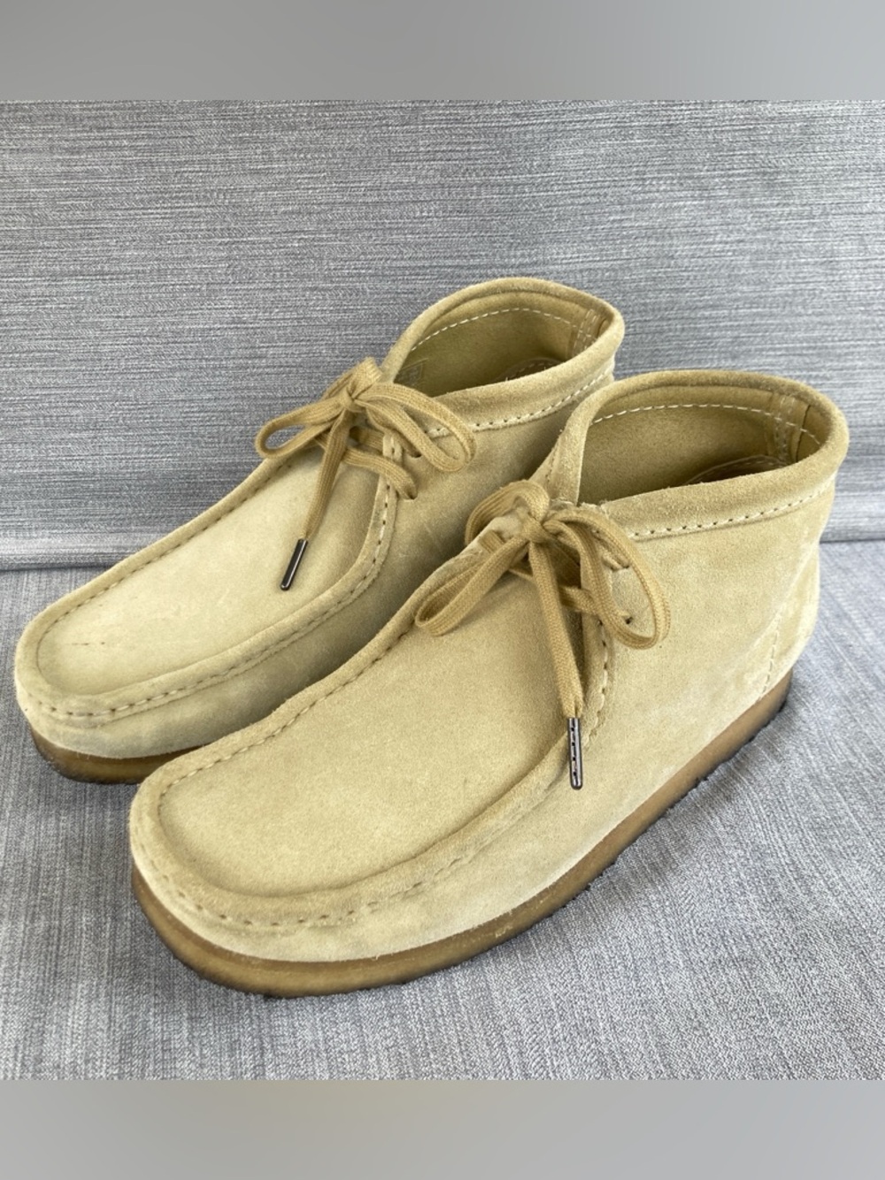 Clark Wallabee Suede Men’s